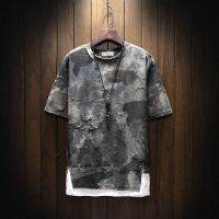 Idopy เกาหลีแฟชั่นผู้ชาย Street สไตล์ Camouflage Punk Gothic Pullover พิมพ์ Steampunk Hip Hop เสื้อ Tees