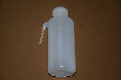 【♘COD Free Cas♘】 bkd8umn กระบอกฉีดน้ำพลาสติก500มล. พร้อมภาชนะพลาสติกหลอดด้านข้าง
