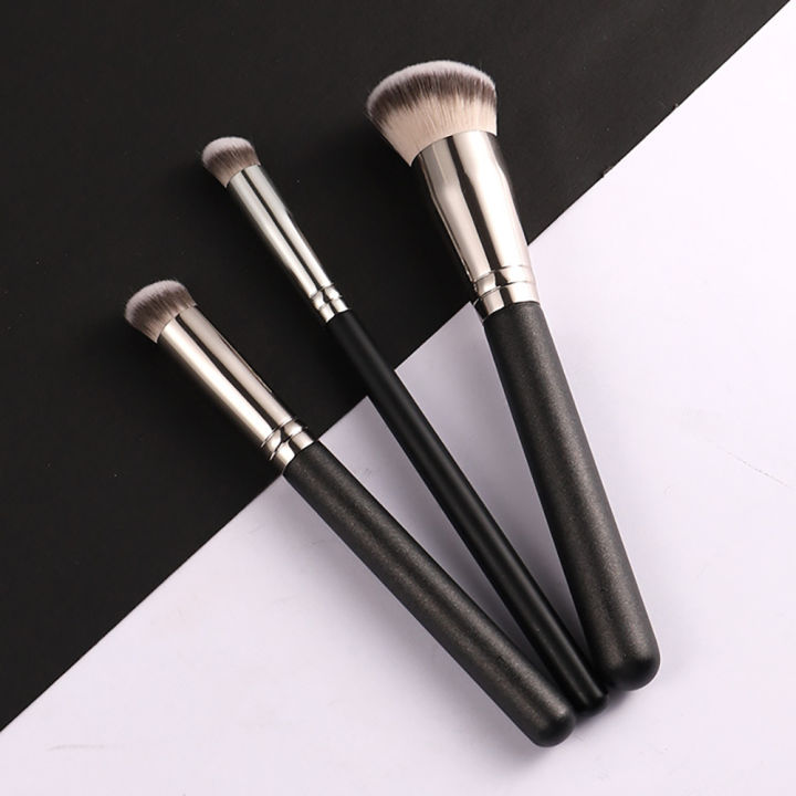 large-makeup-brush-cream-contour-brush-flat-concealer-brush-makeup-brush-liquid-foundation-brush