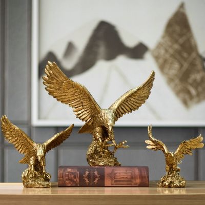 Splendid Golden Eagle Statue Multiple Types Hawk Hovering Ornaments Wild Style Home Decoration Light Luxury Decor