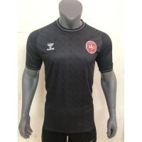 Boutique เสื้อกีฬาแขนสั้น ลายทีมชาติฟุตบอล Denmark Goalkeeper Jersey ชุดเหย้า สีดํา คุณภาพสูง สําหรับผู้ชาย ไซซ์ 22-23Q~!