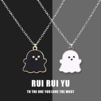 Fashion Black and White Cute Ghost Necklace for Women Creative Hip Hop Cute Ghost Pendant Halloween Friendship Gift Jewelry Fashion Chain Necklaces