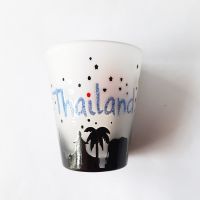 แก้วช็อต แก้วช็อตไวน์ แก้วช็อตเบียร์ Thailand ตัวหนังสือสีฟ้า ของฝากไทย ของที่ระลึกจากประเทศไทย ของขวัญ ของใช้ ของสะสม