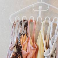 [HOT GELLXKOWOIGHIO 527] 1PC Waves Multi Port Support Hangers For Clothes Drying Rack Multifunction Plastic Clothes Rack Drying Hanger Storage Hangers