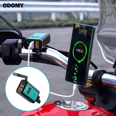 รถจักรยานยนต์ชาร์จ USB Type C รถจักรยานยนต์ชาร์จ USB SAE เพื่อ USB อะแดปเตอร์ Type C PD และ QC 3.0ชาร์จ USB คู่กับโวลต์มิเตอร์รถจักรยานยนต์ชาร์จโทรศัพท์กันน้ำ