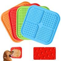 DySunny Pet Feeding Mat พร้อม Scraper Feeder Pad Cat Dog Licky Licking Mat Puppy Bathing Silicone Dispenser