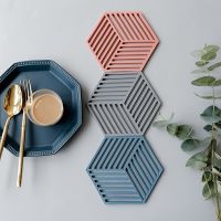 1PC Silicone Tableware Insulation Mat Coaster Cup Hexagon Mats Pad Heat insulated Bowl Mug Placemat for Home Decor Desktop