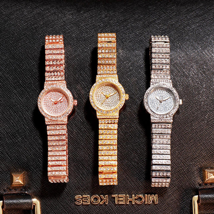 ชุดนาฬิกาผู้หญิงแฟชั่นและลำลองใหม่พร้อมนาฬิกาข้อมือควอตซ์ทรงเหลี่ยมประดับเพชร