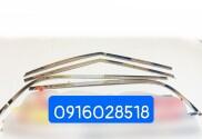 Nẹp Cong kính Creta 2023 chất liệu inox sáng bóng bền đẹp