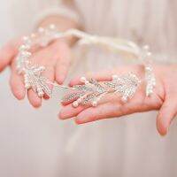 [จุด] 1 ชิ้นแฟชั่นยุโรปใบไม้ Rhinestone เจ้าสาววงผมมุก