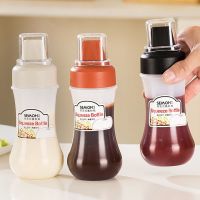 350ML Sauce Squeeze Bottle Five Hole Plastic Ketchup Bottle Sauce Honey Dispenser Container Kitchen Condiment Olive Oil Bottles