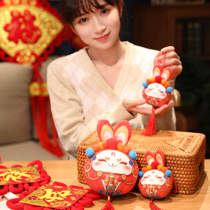 กระต่ายฟอร์ทูน่าจักรราศีชาวจีนชุดจีนปีใหม่น่ารักการตกแต่งบ้านกระต่ายของตกแต่งสร้างสรรค์-boneka-mainan-ของขวัญพิเศษสำหรับเด็ก2023