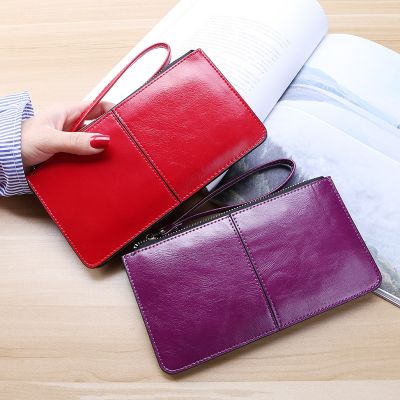 Womens Vintage Oil Wax Leather Zipper Clutch Wallet Female Large Capacity Coin Purse Ladies Wristband Simple Card Holder Wallet