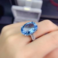 【ขายร้อน + พร้อมสต็อก】 High End ใหม่บิ๊กกะรัต Sky Blue Topaz เพชรเต็มเปิดแหวนแหวนหญิง