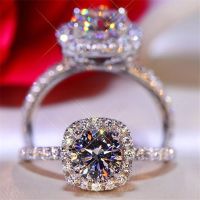 แหวนเพชรโมอีสทรงกลมชุบสี18K สำหรับผู้หญิง925เงินสเตอร์ลิงแหวนเครื่องประดับอย่างดีแหวนแต่งงานสีขาว KNOBSPIN