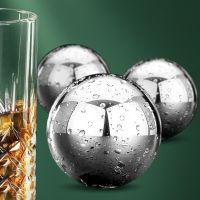 2pcs 304 Stainless Steel Ice Cubes Quick-Frozen Ice Balls Iced Tartar Whiskey Round Metal Ice Kitchen Bar Utensils Ice Maker Ice Cream Moulds