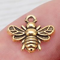 100 x Antique Gold Color Insects Bumble Bee Honeybee Charms Pendants Beads for DIY Handmade Jewelry Making Findings DIY accessories and others