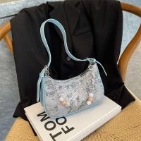 Fashionable All-Match Underarm Bag Female French Niche All-Match Shoulder Bag Influencer Hot-selling Super Hot Chain Shoulder Bag Casual Commu 【AUG】