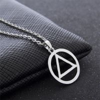 2023 Cute Circle Triangle Eminem Pendants Necklace  Cuban Link Chain Fashion Jewelry Stainless Steel Fashion Chain Necklaces