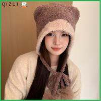 QIZUI โครเชต์ถักโครเชต์ หมวกหมีบีนี่ หนาขึ้น ผ้าขนสัตว์ขนแกะ หมวกป้องกันหู ของใหม่ หูหมี หมวกสำหรับผู้หญิง ใบไม้ร่วงและใบไม้ร่วง