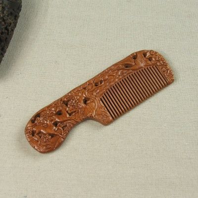 【CC】 Comb Carved Pattern Hollow Out Massage Hair Combs
