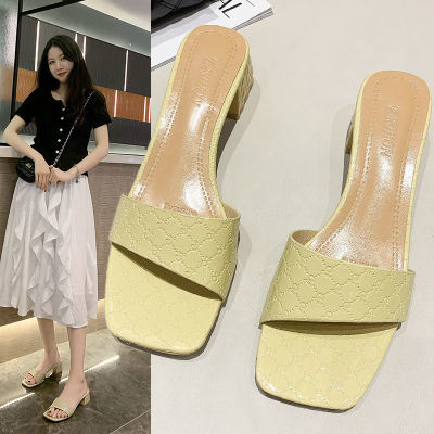 Starlight Angela【Free Shipping ส่งฟรี】 รองเท้าส้นหนาของผู้หญิงรองเท้าใหม่ฤดูร้อน2023เกาหลีเรียบง่ายและทันสมัย