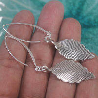 Leaf twisted very nice earrings pure silver Thai Karen hill tribe nice ใบไม้วยงามไทยตำหูเงินกระเหรี่ยงทำจากมือชาวเขางานฝีมือสวยของฝากที่มีคุณค่าของฝากถูกใจ