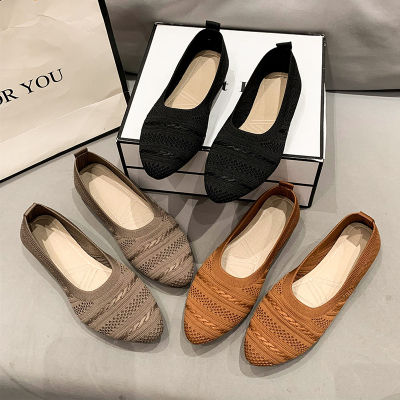 Pointed shallow mouthed soft sole single shoe for women in spring, summer, and autumn 2023, new flat bottomed fly weave for comfort, one foot pedal lazy bean shoes