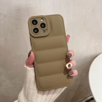 เคสโทรศัพท์ซิลิโคนเสื้อขนเป็ดแบบนิ่มสำหรับ iPhone 11 12 13 14 Pro Max XS X XR 7 8 Plus กรอบด้านหลังกันชนกันกระแทกลายลูกกวาด