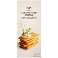 จัดให้คุณ? Marks&amp;Spencer cheddar cheese crispes ขนมปังกรอบรสชีส ? กล่องเดี่ยว,ขนาดกล่อง 100g (1 pc)