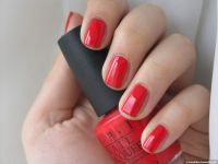 พร้อมส่ง OPI - Tasmanian Devil Made Me Do It สีแดงสดใส แดงจี๊ดๆ ตื่นๆ แดงสว่างอมส้มนิดๆจี๊ดๆพร้อมรับตรุษจีนค่า Classic Red แท้ ?%