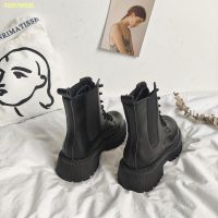 COD ️จัดส่งทันที️Martin boots รองเท้าบูทสั้นผู้หญิงทุกการแข่งขัน 2021 รองเท้าบูทใหม่ไซส์ใหญ่ พื้นรองเท้าหนาบาง