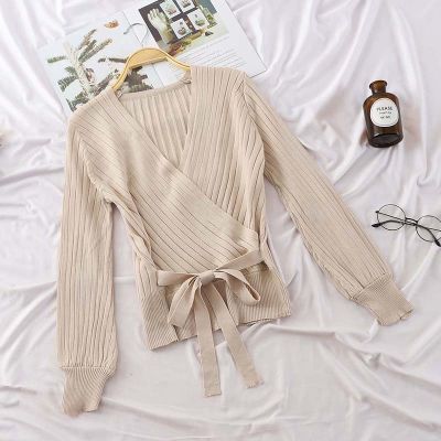 Pearl Diary Womens Sweater Autumn And Winter Slim Bow-Knot Hedging Solid V-Neck Lantern Sleeve Short Pullover