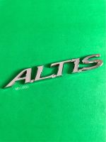 โลโก้ ALTIS ขนาด 15.5x2 cm. ติดTOYOTA สีเงิน