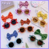 PERPE 2Pcs/Set กรอบกลมๆ ชุดที่คาดผมแว่นกันแดดเด็ก สีสันสดใส แว่นกันแดดเด็กมีโบว์คาดศีรษะ ชายหาดริมชายหาด ที่คาดผม สำหรับทารกหญิง