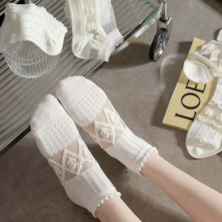ถุงเท้าสีขาวสั้นสำหรับผู้หญิง5คู่-ล็อตฤดูร้อนชุดถุงเท้าเท่ๆพิมพ์ลายน่ารักถุงเท้าหุ้มข้อแฟชั่นใหม่น่ารักน่ารัก