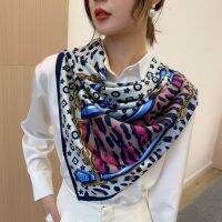 Hot130 * 130ซม. ใหม่ผ้าพันคอผ้าไหมผู้หญิง Foulard ผ้าพันคอสุภาพสตรี Shawl Wrap Muffler Pareo Bandanna หญิงผ้าไหม Hijab Poncho Beach