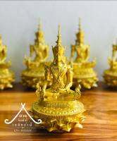 พระจักรพรรดิ์ฐานบัว เนื้อเเร่เหล็กน้ำพี้ หน้าตัก 3 นิ้ว องค์  สูง 7 นิ้ว  น้ำหนัก 0.5 แต่งสีทอง