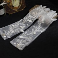 ▧ↂ Long Bridal Gloves Vintage Flower Pearls Wristband Wedding Glove For Women Girl Party Evening Dress Jewelry Bride Accessories