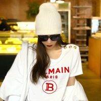 เสื้อยืดแขนสั้นผ้าคอตตอนแฟชั่นสำหรับฤดูร้อน BALMAIN_PARIS,เสื้อทีเชิ้ตตัวอักษรสีแดงแบบกำหนดเองสไตล์เดียวกัน Qi Wei