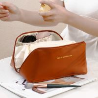 【CW】┇◈∋  Large-Capacity Makeup Handbag Multi-functional Toiletry