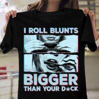 I Roll Blunts ใหญ่กว่า D # Ck และวัชพืชควันผู้ชายผู้หญิงสีดำเสื้อผู้ชายผ้าฝ้ายท็อปส์ประเดิม Streetwear ผู้ชายที่มีคุณภาพดีเสื้อยืด