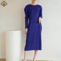 2927 One Size (45-75kg) Early Spring KK Pleated Oversized Loose Slim Crewneck Commuter Dress