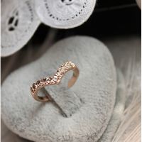 New Style Hot Sale V-Shaped Diamond Ring Fashion Jewelry