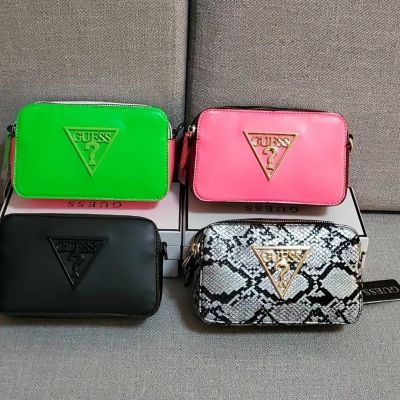 GUESS European and American retro snake pattern candy-colored small square bag camera bag chain shoulder Messenger