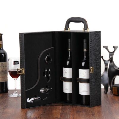 【kkbb】 กล่องเก็บขวดไวน์ 2ช่อง+ที่เปิด 4ช่อง กระเป๋าใส่ขวดไวน์แดง แชมเปญ แบบหนัง 2 ช่อง หรูหรา สําหรับเดินทาง