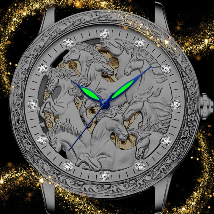 นาฬิกาข้อมือกลไกสุดสร้างสรรค์สำหรับผู้ชายเคสระดับไรน์สโตนลายโครงกระดูกควบม้าม้าเท่เคสของขวัญใหม่