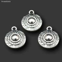 ✜ 15pcs Silver Color Macedonia Round Shield Alloy Pendants DIY Charm Necklace Earrings Jewelry Carfts Making 20x18mm A641