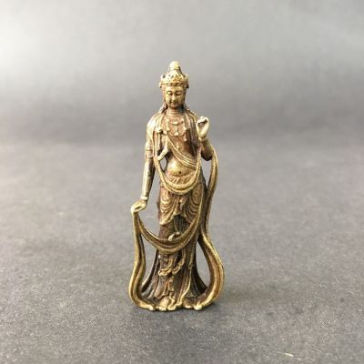 Collectable Chinese Brass Carved Kwan-yin Guan Yin Buddha Exquisite Small Statues