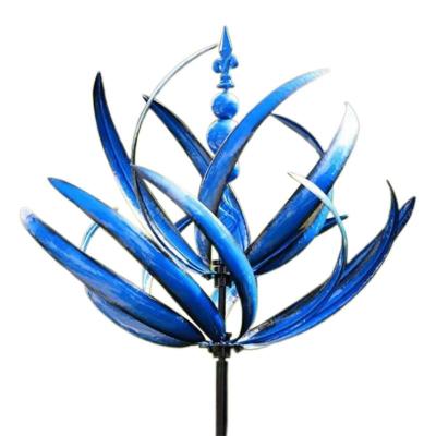 3D Wind Chimes Spinners Wrought Iron 3D Wind Spinner Stable Support Rustic Look ตกแต่งกลางแจ้งสำหรับระเบียง Porches Patios
